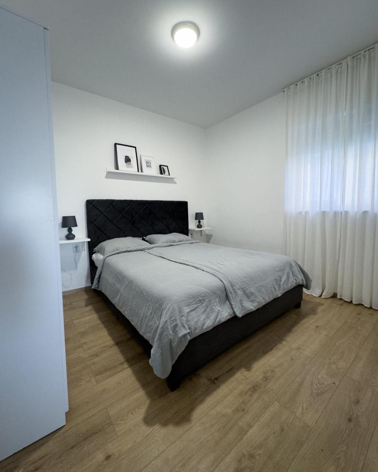 Apartman Adria ツリクヴェニツァ エクステリア 写真